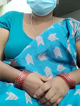 Snapshot of sweetramya chatting on October 15, 8:03 am sweetramya online show from October 15, 8:03 am