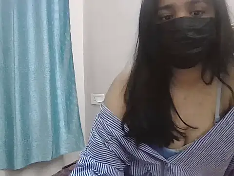 Snapshot of CumWithKajal chatting on November 8, 5:01 pm CumWithKajal online show from November 8, 5:01 pm