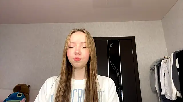 AntoniaMoravick online show from October 25, 8:11 am