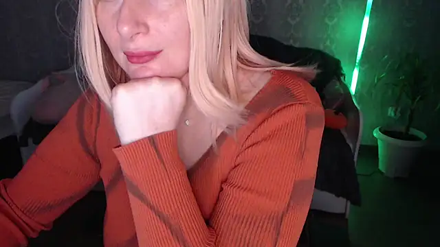 Yummy Gloria online show from November 28, 6:27 am