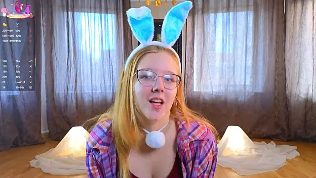 AlinaAldrete online show from October 25, 8:11 am