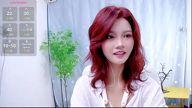 Snapshot of niannian6373 chatting on October 27, 12:20 pm niannian6373 online show from October 27, 12:20 pm