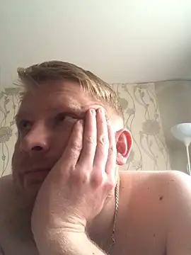 Snapshot of bodywork30 chatting on October 13, 7:30 am bodywork30 online show from October 13, 7:30 am