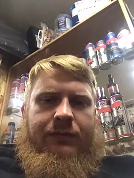 Snapshot of bodywork30 chatting on November 14, 3:33 pm bodywork30 online show from November 14, 3:33 pm