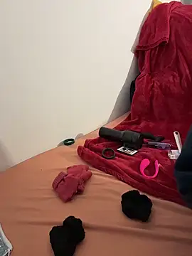 DesiTS15 online show from November 20, 7:46 pm