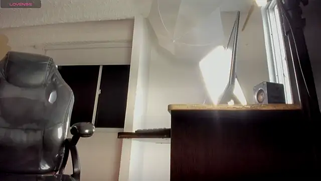 Snapshot of Kail_nil chatting on October 14, 7:58 pm Kail nil online show from October 14, 7:58 pm