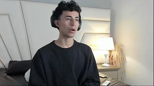 Zahir Ashar online show from October 24, 11:06 am