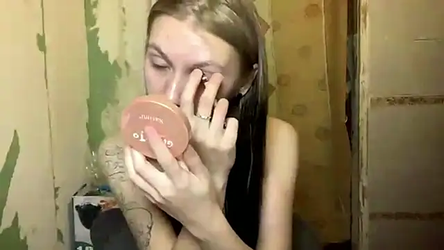 Snapshot of ArianeBhayani chatting on October 31, 9:16 pm ArianeBhayani online show from October 31, 9:16 pm