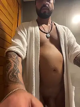 Snapshot of Sedutor69- chatting on February 7, 9:51 pm Sedutor69- online show from February 7, 9:51 pm