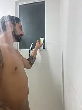 Snapshot of Sedutor69- chatting on April 3, 5:38 am Sedutor69- online show from April 3, 5:38 am