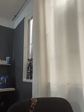 angie rousse  online show from October 11, 1:20 pm