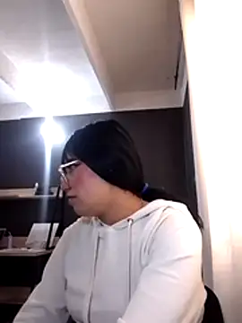 angie rousse  online show from November 11, 1:11 pm