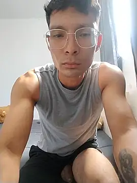 JonaTorres online show from April 27, 2:48 pm