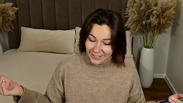 Snapshot of EdenSolis chatting on November 11, 5:07 am EdenSolis online show from November 11, 5:07 am