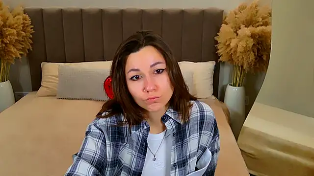 EdenSolis online show from March 13, 10:11 am