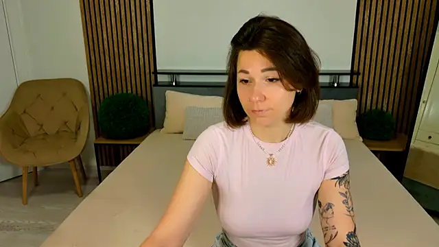 EdenSolis online show from June 29, 7:36 am