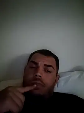 Alexszader36 online show from October 17, 8:33 pm