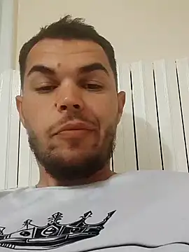 Alexszader36 online show from October 28, 8:55 pm