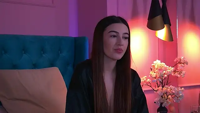 Snapshot of TaliaMorenne chatting on October 24, 4:47 pm TaliaMorenne online show from October 24, 4:47 pm