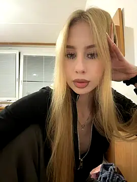 Snapshot of JudithCarly chatting on November 7, 6:30 pm JudithCarly online show from November 7, 6:30 pm