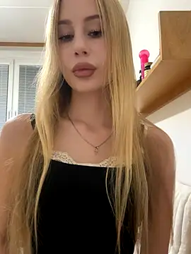 Snapshot of JudithCarly chatting on November 20, 8:08 pm JudithCarly online show from November 20, 8:08 pm