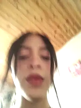 Snapshot of Aitana_0-4 chatting on October 14, 9:37 pm Aitana 0-4 online show from October 14, 9:37 pm