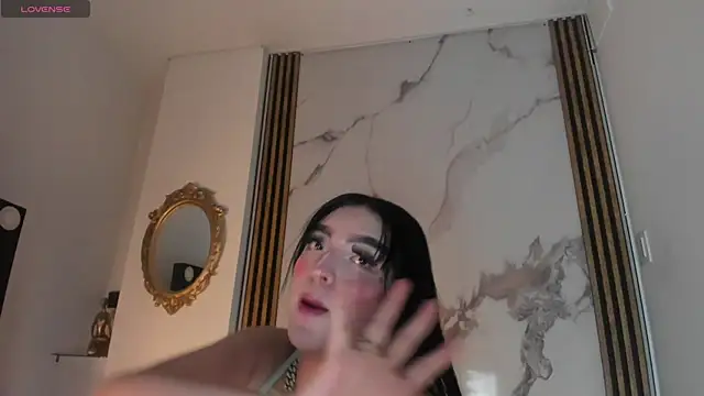 bubble  angel   online show from July 9, 11:36 am