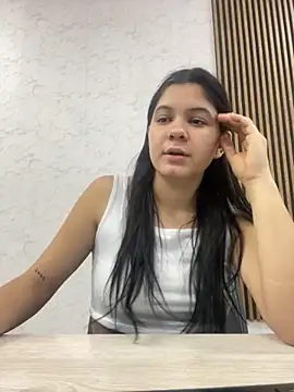 Snapshot of emma_jak chatting on October 12, 3:22 pm emma jak online show from October 12, 3:22 pm