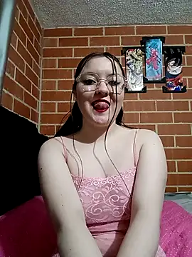 Snapshot of 1Sweet_Eva chatting on November 16, 11:21 pm 1Sweet Eva online show from November 16, 11:21 pm