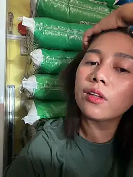 Snapshot of magandangpilipina chatting on May 1, 9:03 am magandangpilipina online show from May 1, 9:03 am