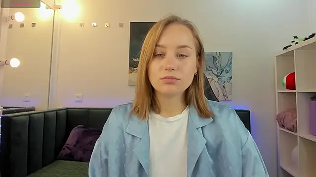 Snapshot of Melissa_new22 chatting on October 29, 11:50 pm Melissa new22 online show from October 29, 11:50 pm