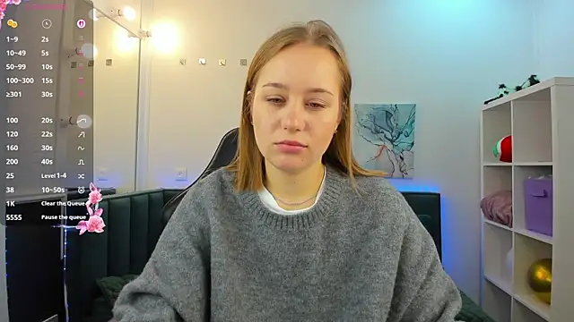 Snapshot of Melissa_new22 chatting on November 13, 11:25 pm Melissa new22 online show from November 13, 11:25 pm