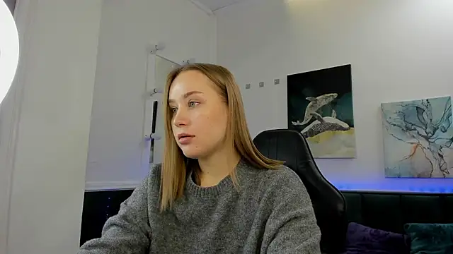 Snapshot of Melissa_new22 chatting on December 20, 12:51 am Melissa new22 online show from December 20, 12:51 am