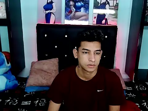 x Aaron x online show from October 10, 8:24 am