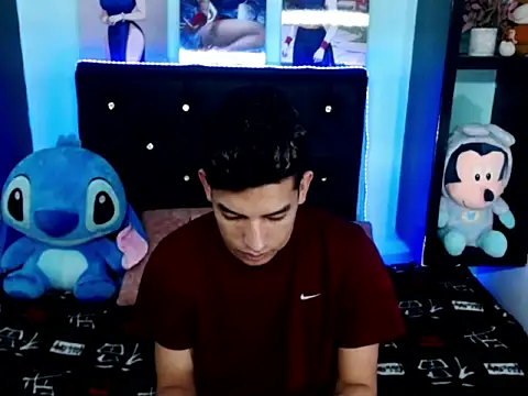 x Aaron x online show from October 16, 2:56 am