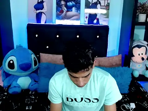 x Aaron x online show from October 18, 4:26 am