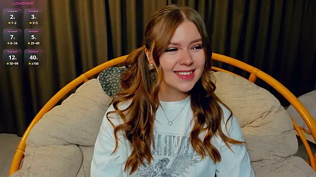 Snapshot of MardellAyling chatting on November 16, 4:40 am MardellAyling online show from November 16, 4:40 am