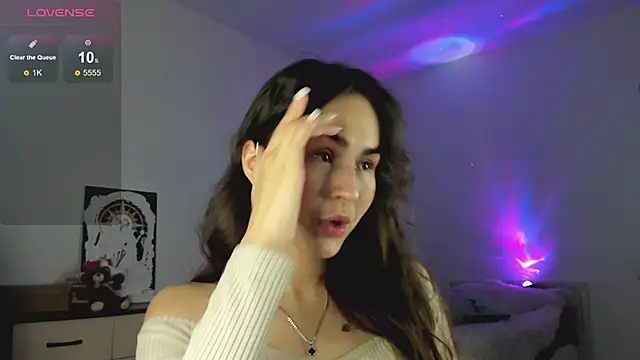 LionKierra online show from November 11, 4:23 am