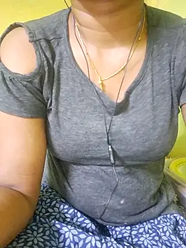 Snapshot of tamil_kanaka chatting on June 19, 4:33 pm tamil kanaka online show from June 19, 4:33 pm