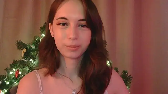 Snapshot of VeraLush chatting on December 18, 12:33 pm VeraLush online show from December 18, 12:33 pm