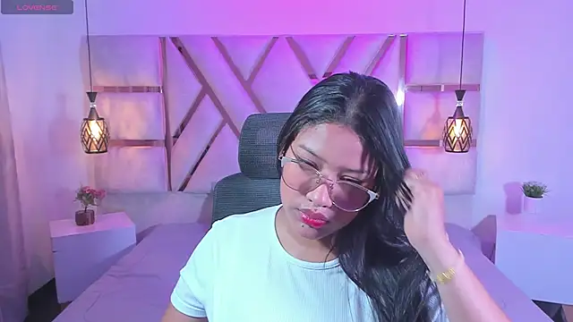 Snapshot of natachacole chatting on October 13, 11:10 am natachacole online show from October 13, 11:10 am