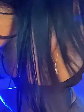 Snapshot of mis-violetha chatting on May 19, 2:51 am mis-violetha online show from May 19, 2:51 am