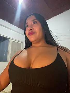 Snapshot of mis-violetha chatting on July 23, 3:04 am mis-violetha online show from July 23, 3:04 am