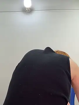 Adeline 1 online show from November 27, 2:35 am