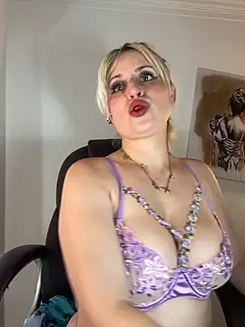 Adeline 1 online show from June 9, 2:45 am
