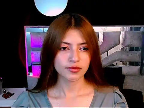 Snapshot of viky_evanss chatting on November 12, 7:24 pm viky evanss online show from November 12, 7:24 pm