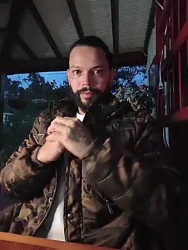 AlukardBig online show from April 7, 11:15 pm