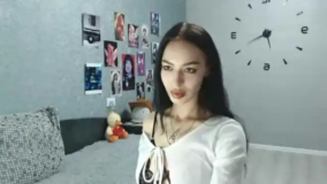 Daphne Darkthorn online show from October 20, 3:18 am