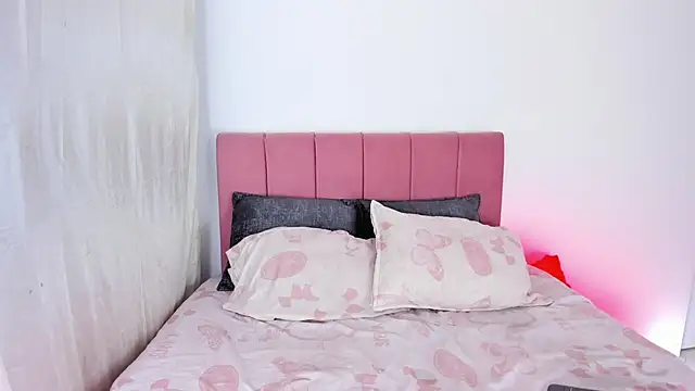 RashidaScott online show from November 28, 7:11 am