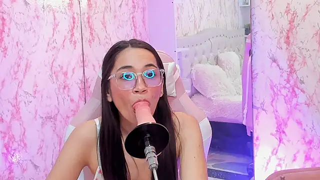 GabbiePrice online show from October 11, 8:51 pm